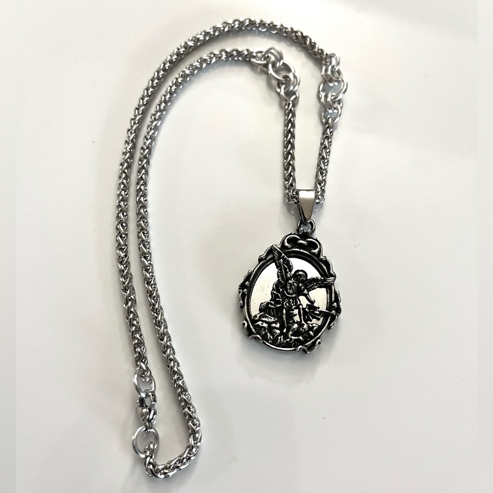 Handmade maille stainless steel necklace + st michael angel medal mirror charm - Picture 5 of 15